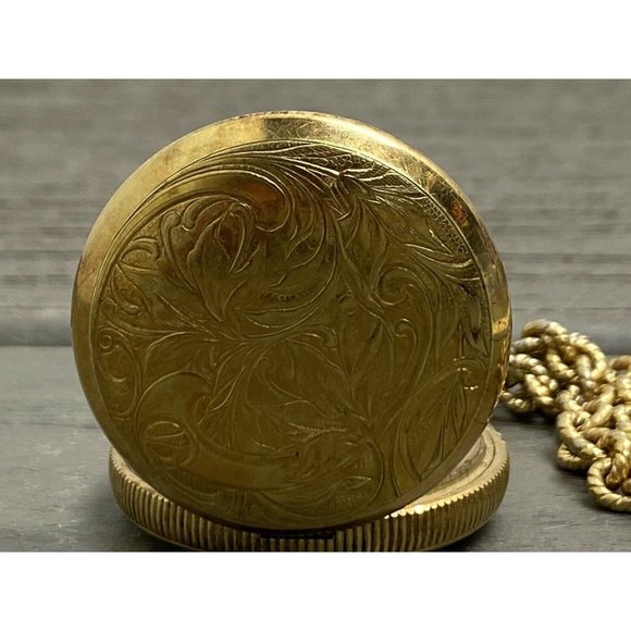 Vintage Caravelle by Bulova Full Hunter Gold-Toned 17J Jewel Ladies Pocket Watch - Picture 4 of 8